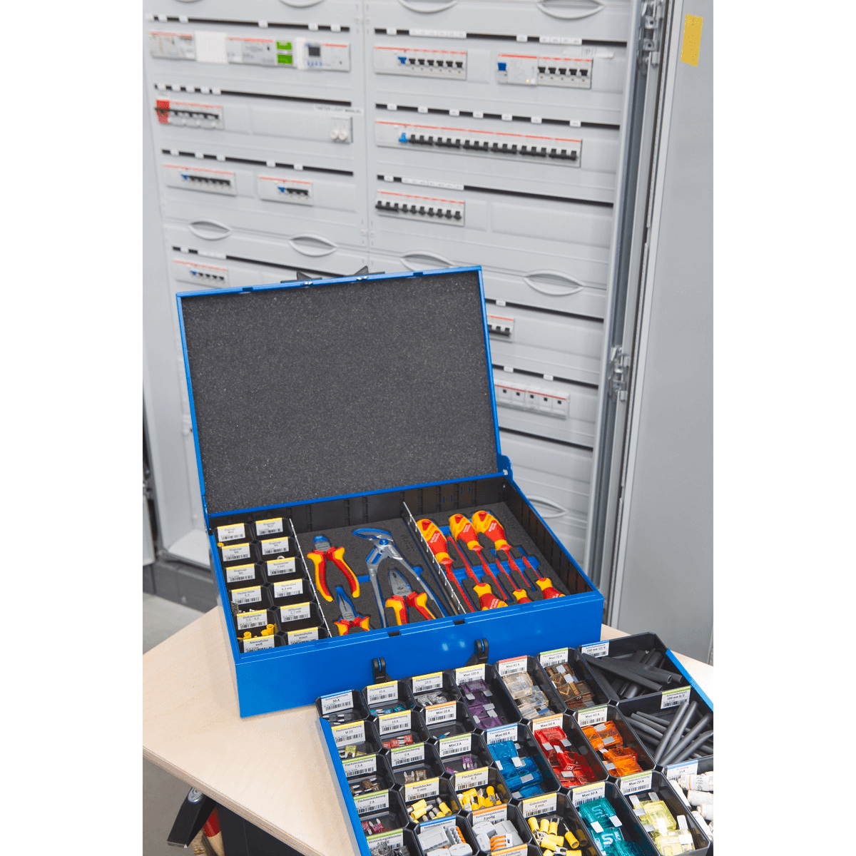 Insetbox 1x1 H31